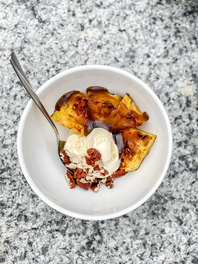 Grilled Pineapple with BourbonButter Sauce